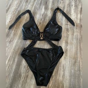 Women’s Fashion Nova Cutout Snakeskin One Piece- Size XS